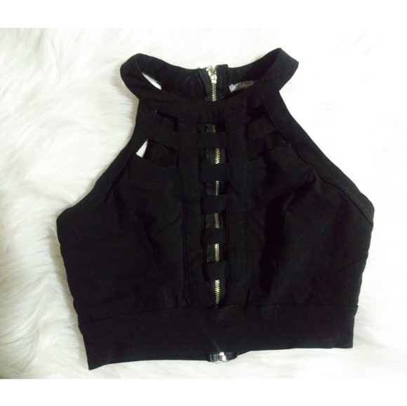 Charlotte Russe Tops - Charlotte Russe Crop Top